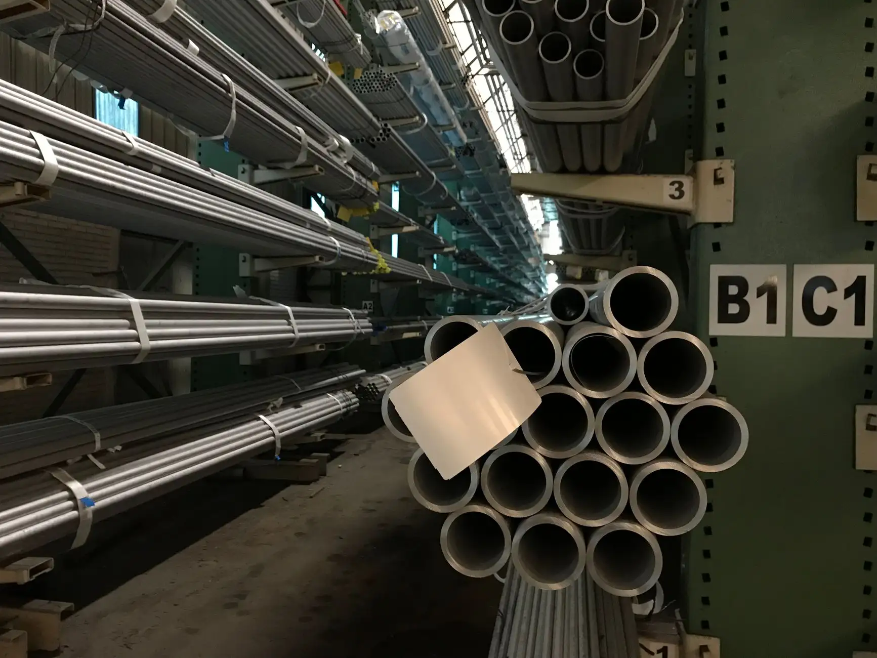上海尚磊安贸易建筑材料系列产品技术参数与工程适配解析