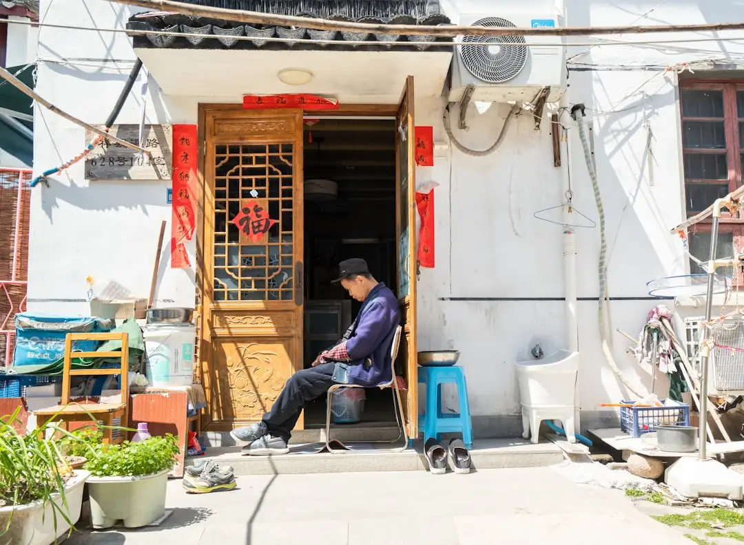 一站式工程供应解决方案：建筑材料与五金交电配套应用