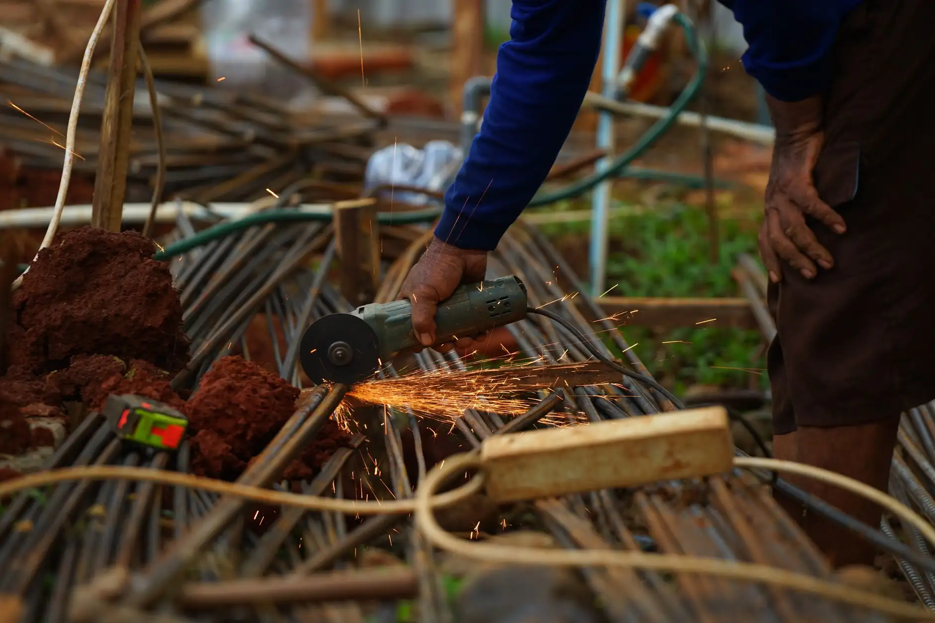 建筑装饰材料选购指南：如何匹配五金交电提升工程可靠性